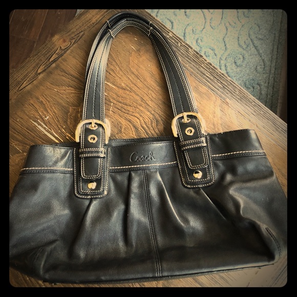 Black Coach Purse - Picture 1 of 3